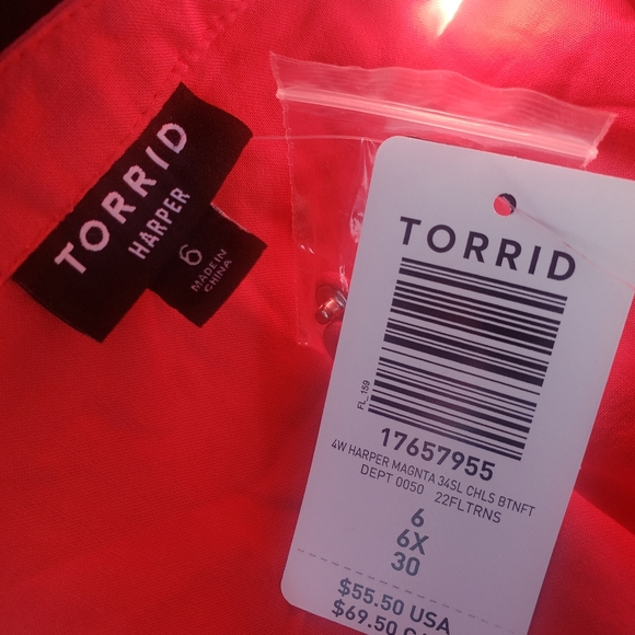 Plus Size 6X New Torrid Harper Challis Button-Front 3/4 Sleeve Blouse shirt top - Picture 6 of 6